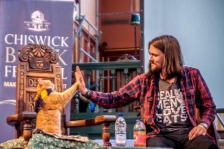 Street cat Bob with James Bowen at Chiswick Book Festival