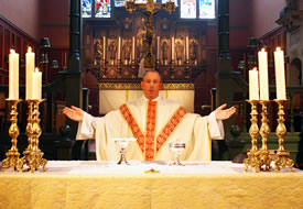 The Vicar, Fr Kevin Morris